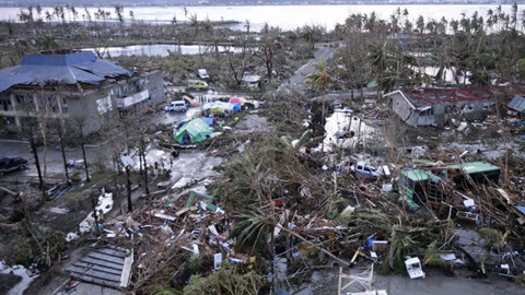 Supporting Vietnamese people in the Philippines